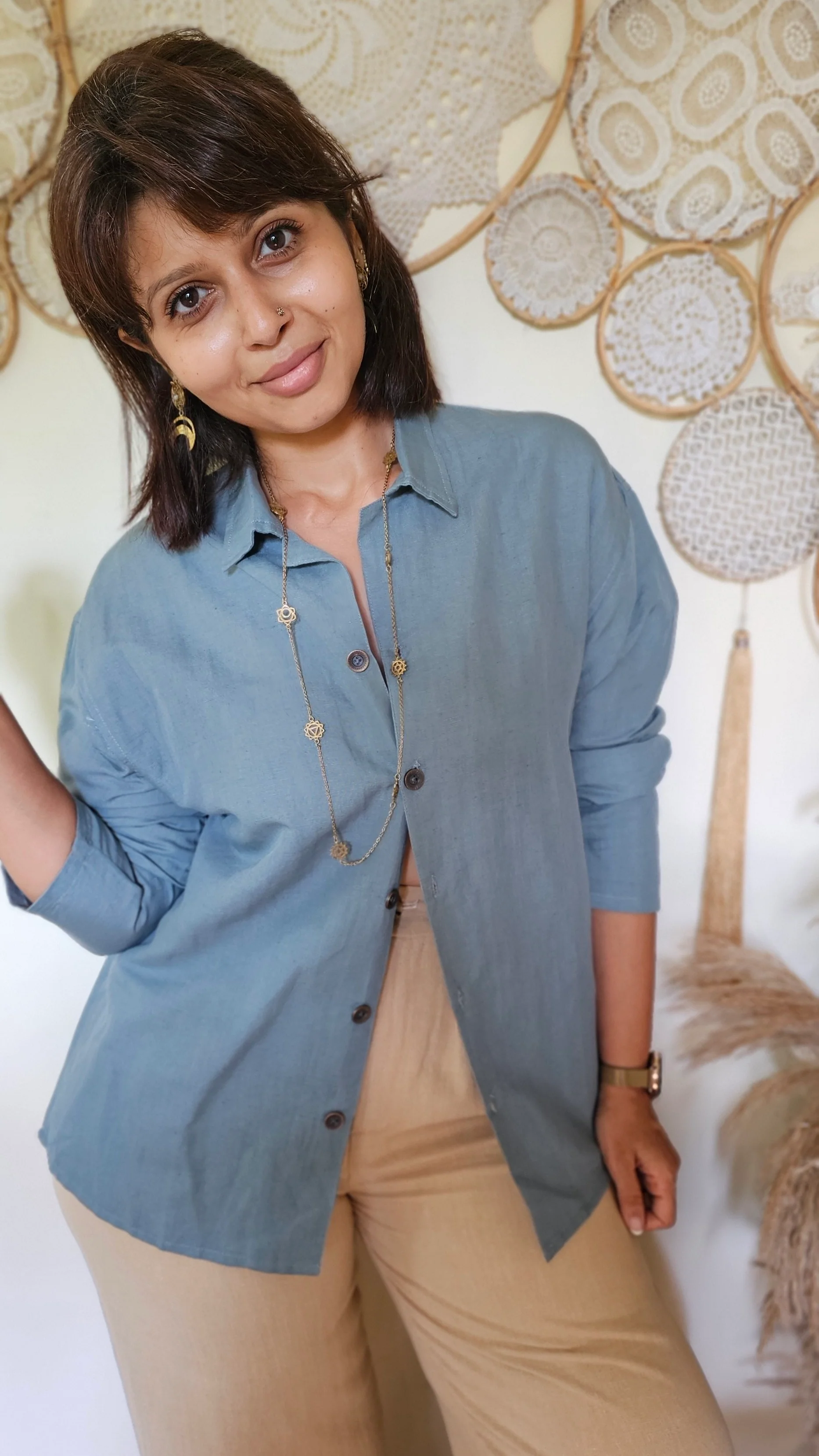 Chalk grey linen unisex shirt - Image 3