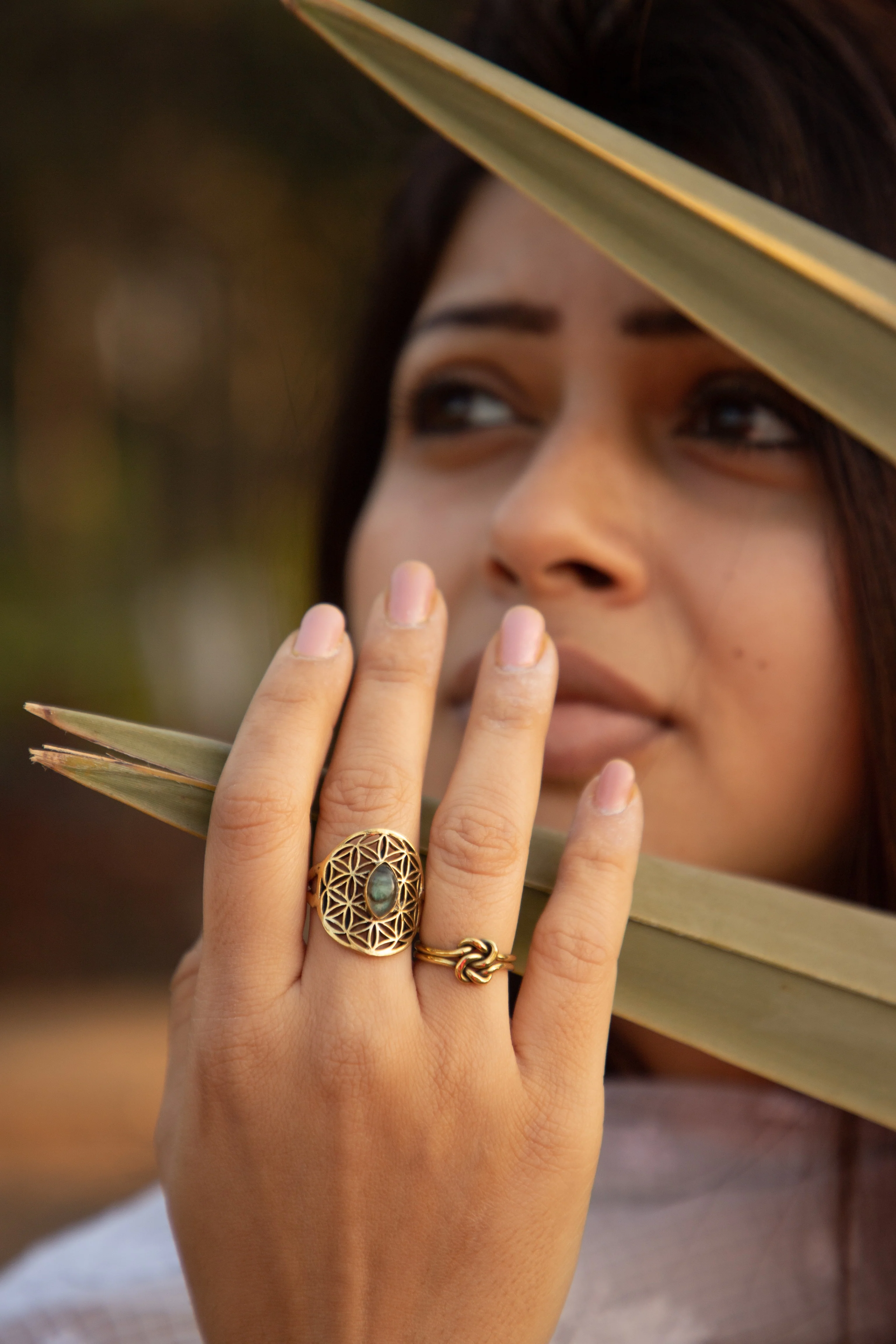 Labradorite flower of life adjustable brass ring. Size 5-7 - Image 4