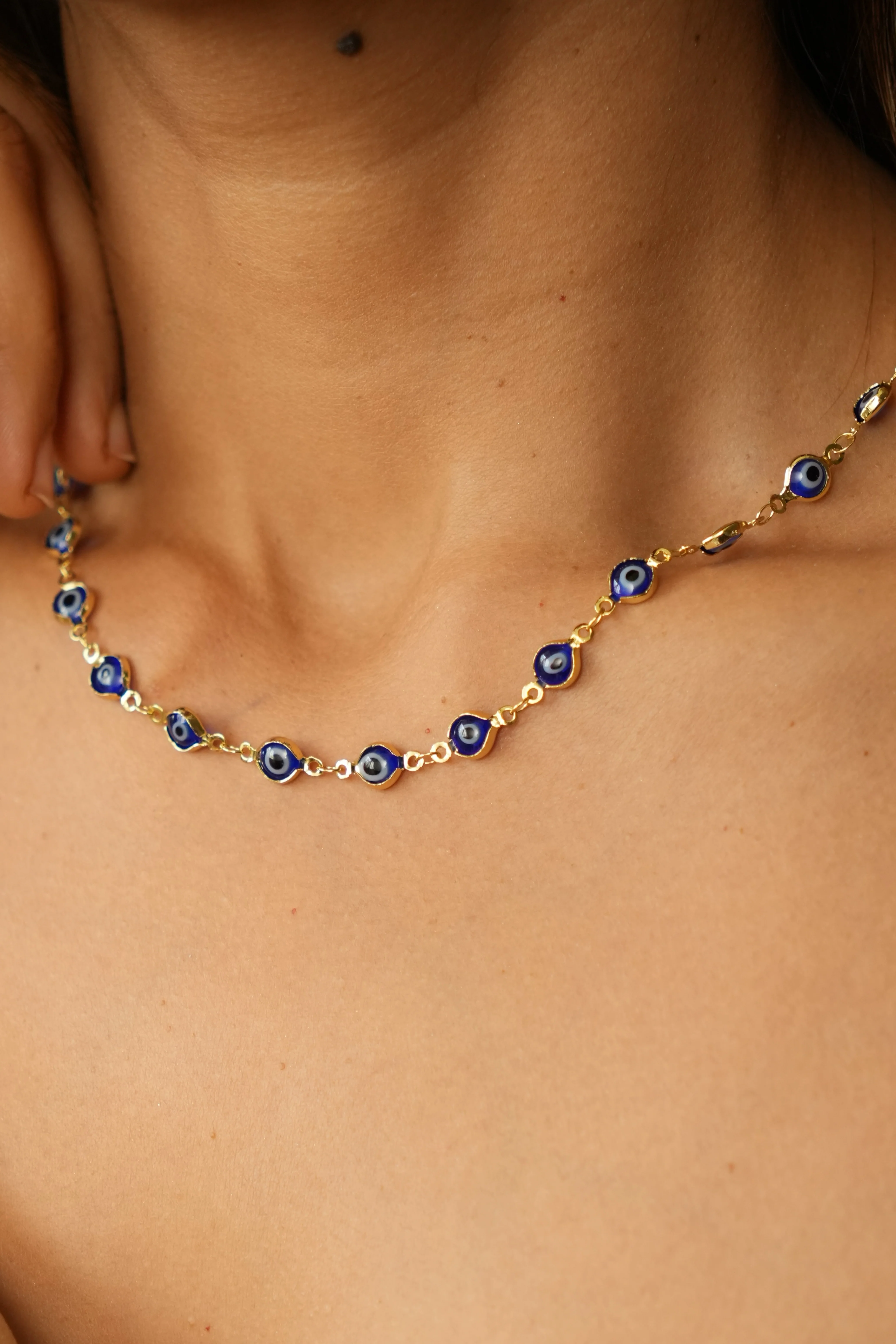 Evil eye short necklace