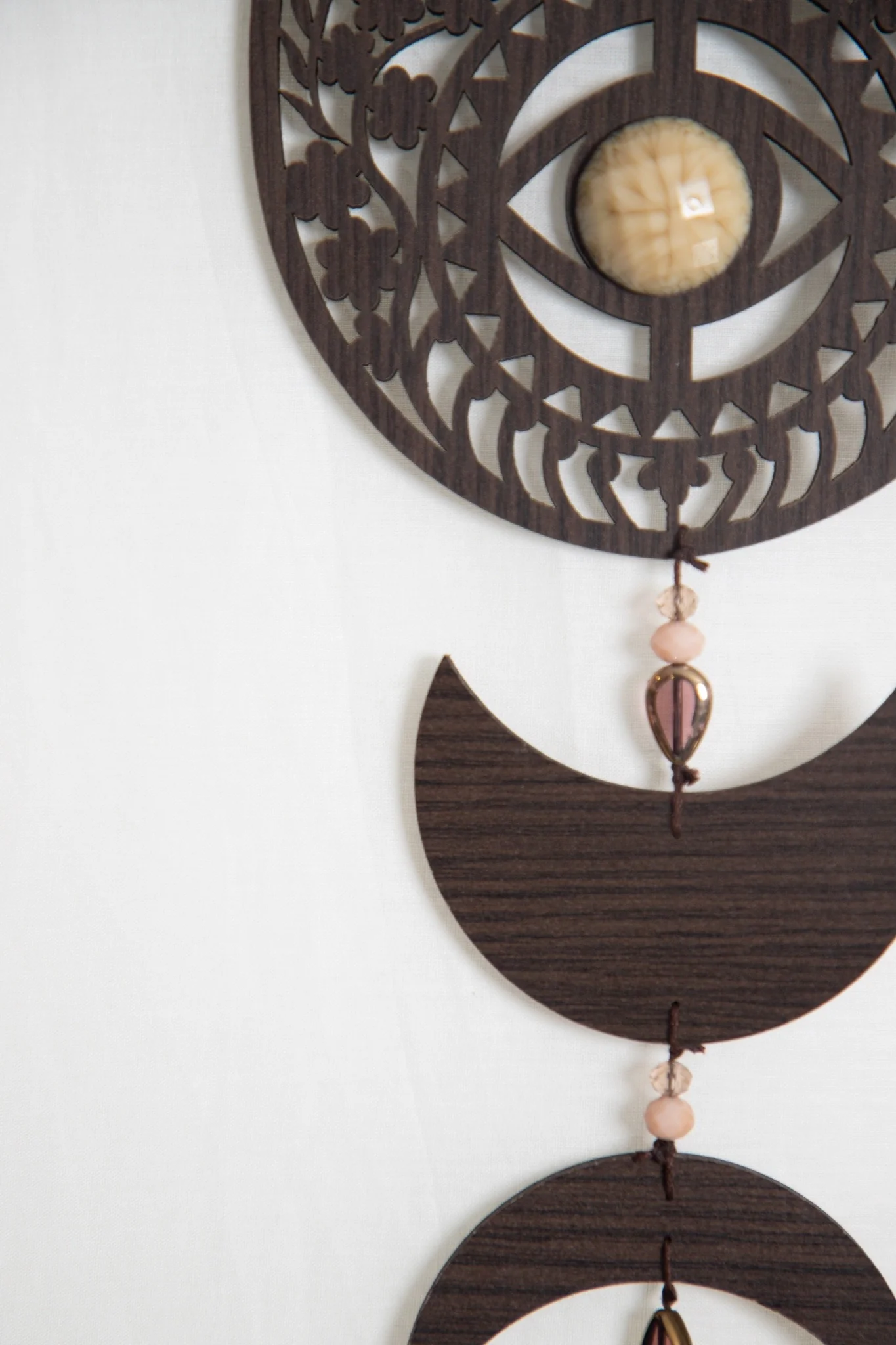 Hamsa wooden tassel hanging. - Image 4
