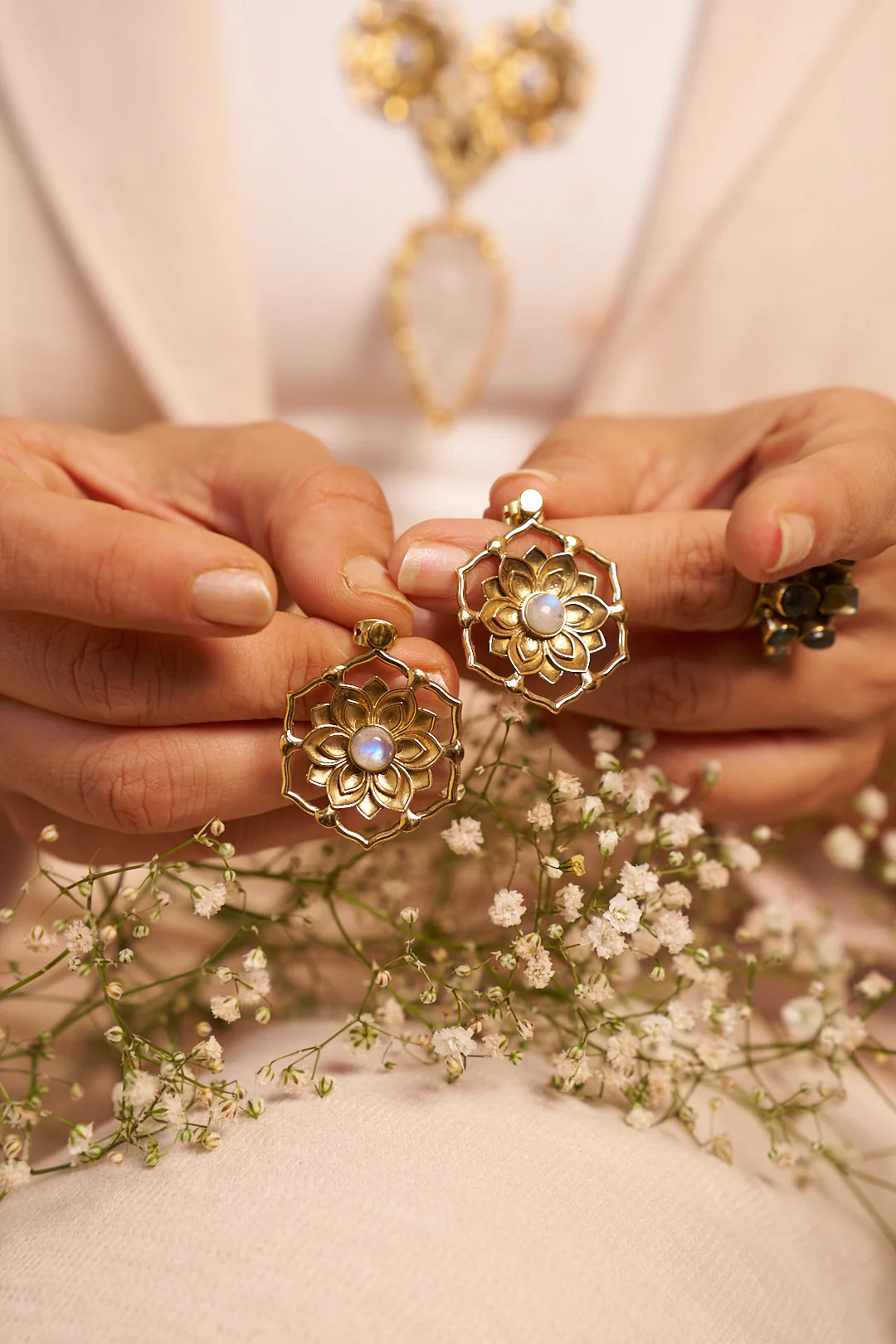 Moonstone Phool brass studs - Image 4