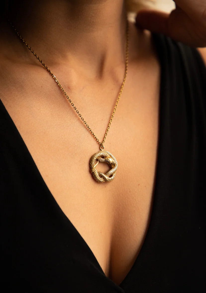 Kundalini coil short necklace - Image 3