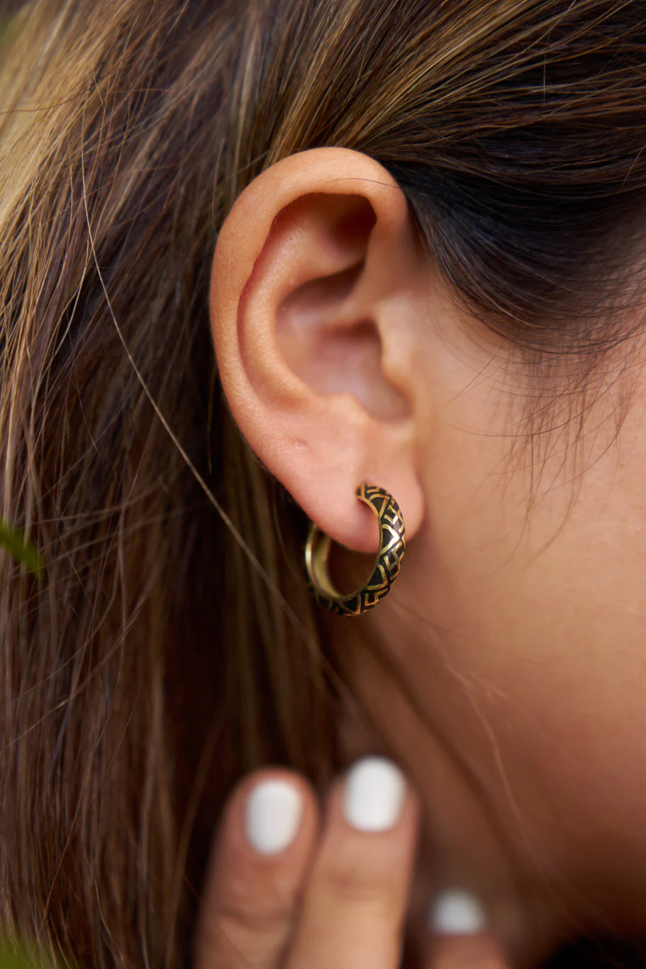 Onyx loops brass baalis - Image 3